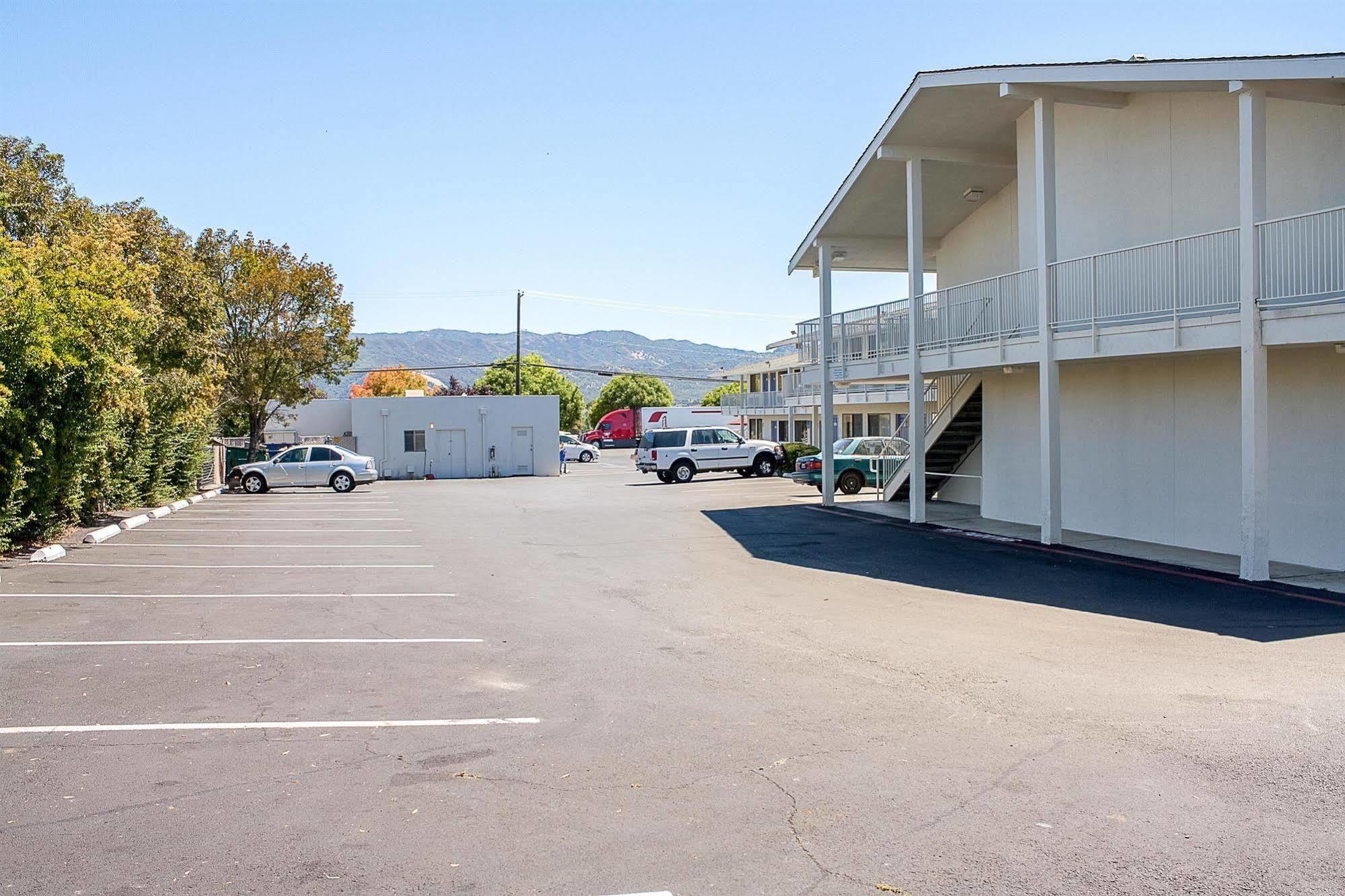 Motel 6-Ukiah, Ca Ngoại thất bức ảnh