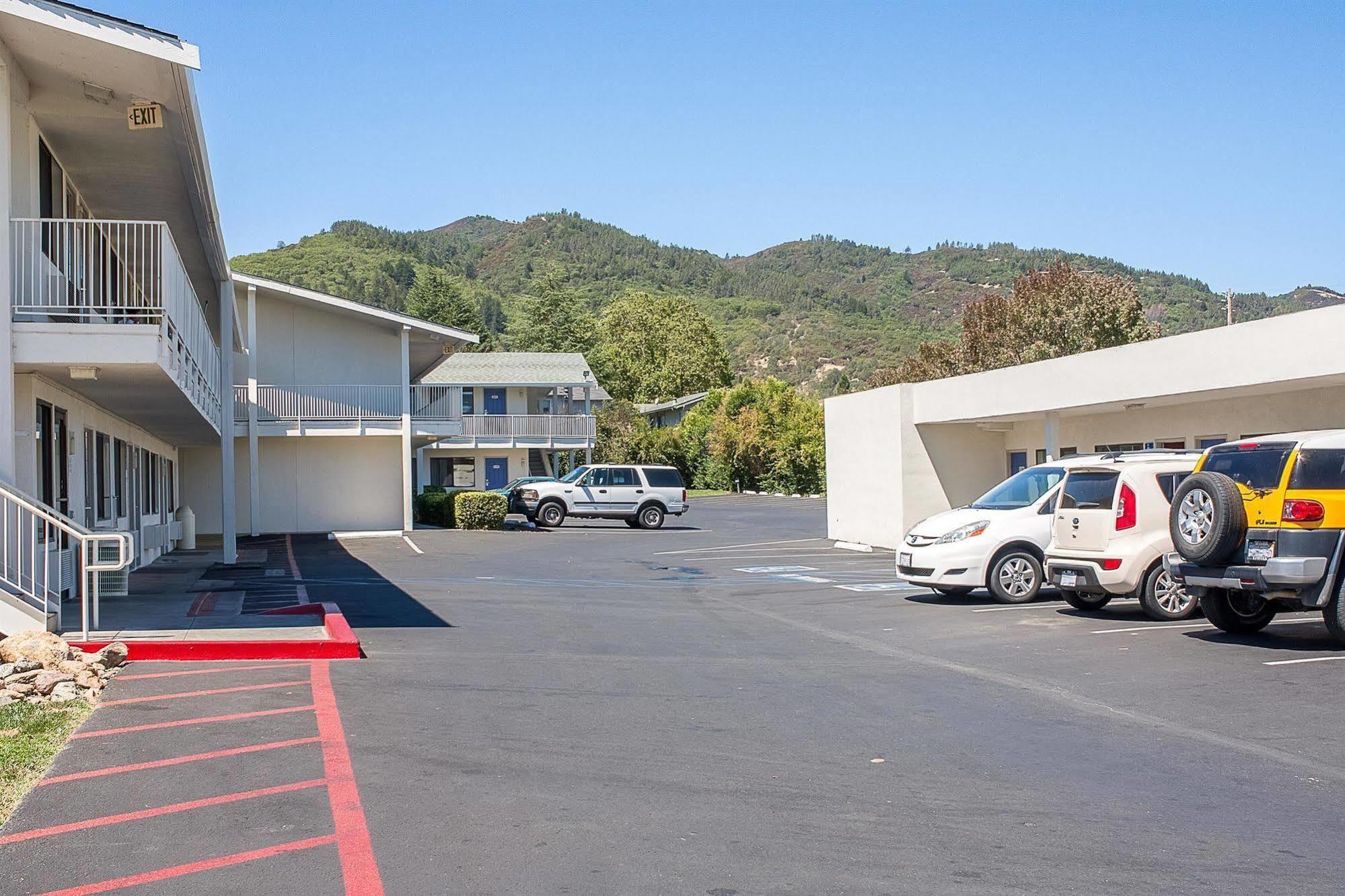 Motel 6-Ukiah, Ca Ngoại thất bức ảnh