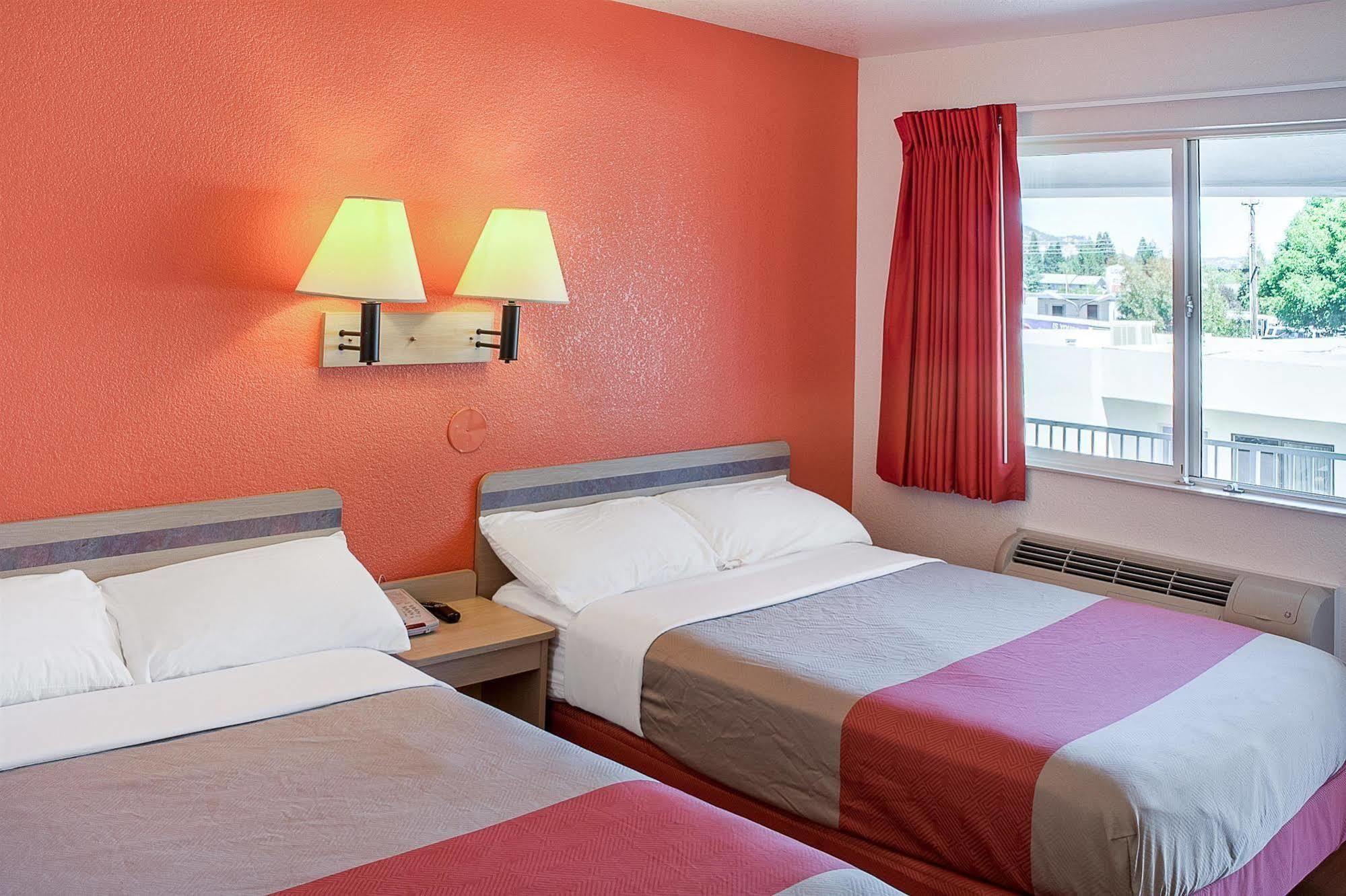 Motel 6-Ukiah, Ca Ngoại thất bức ảnh